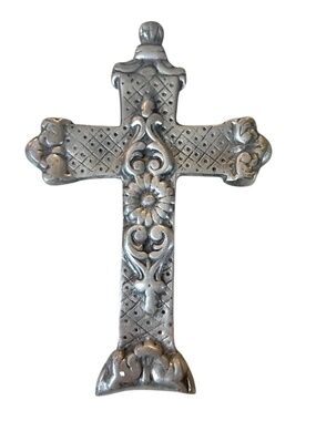 Silver Metal Cross Maybe Pewter Hanging Wall Decorative 10" x 6 1/2"
